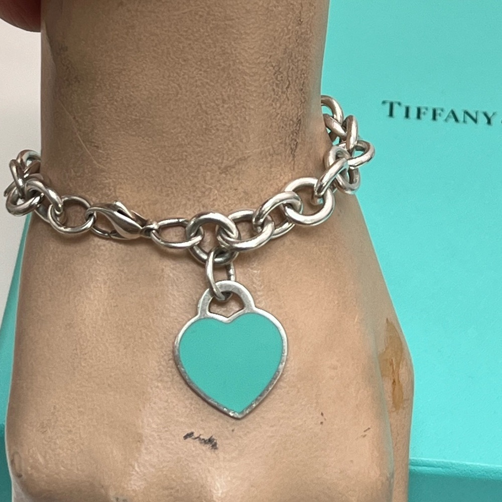 🔴Authentic TIFFANY & CO Silver RTT Blue Enamel Heart Charm Link Bracelet 🔴 - Picture 6 of 14